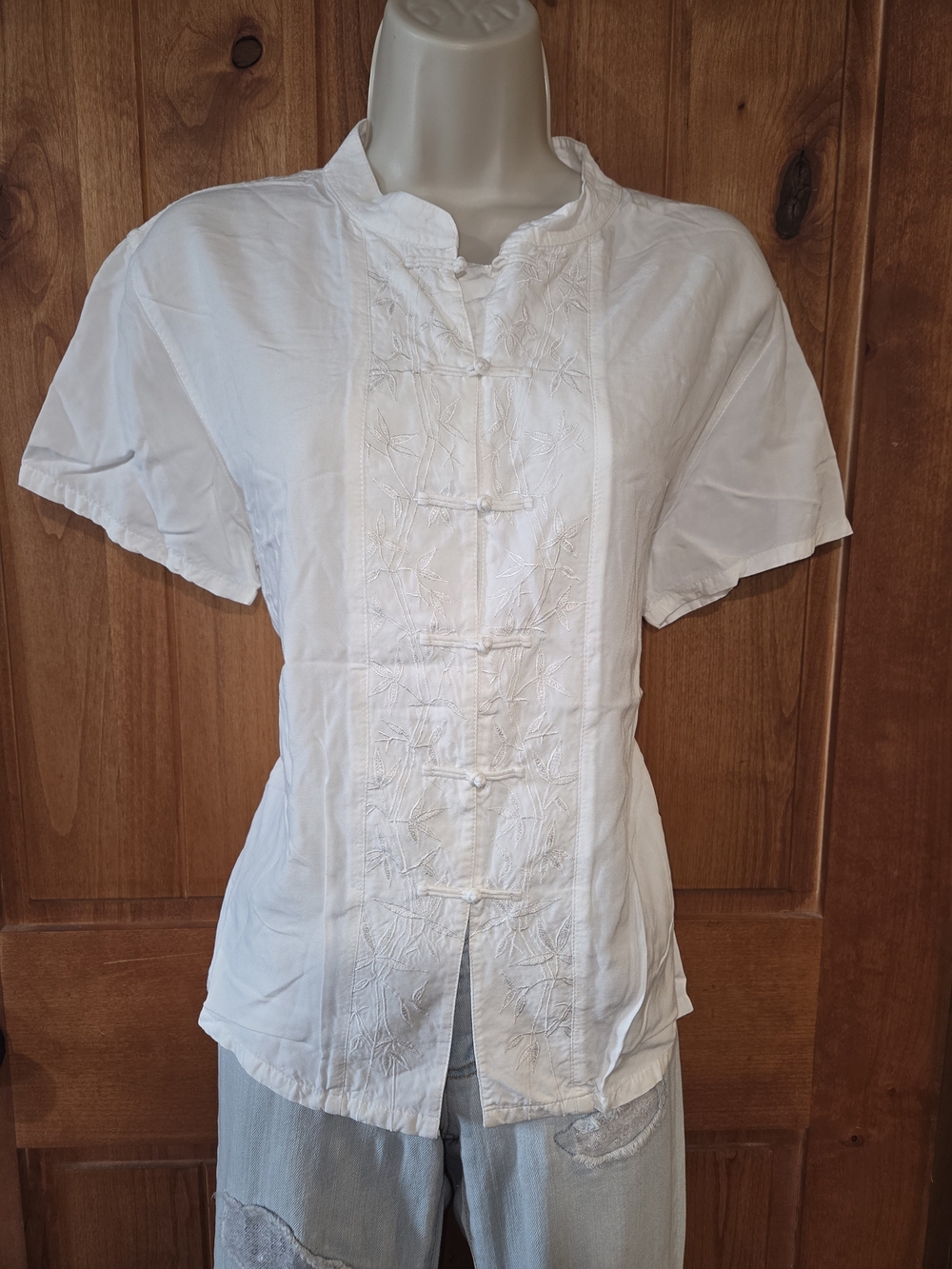 Nomadic Traders White Embroidered Mandarin Collar Blouse